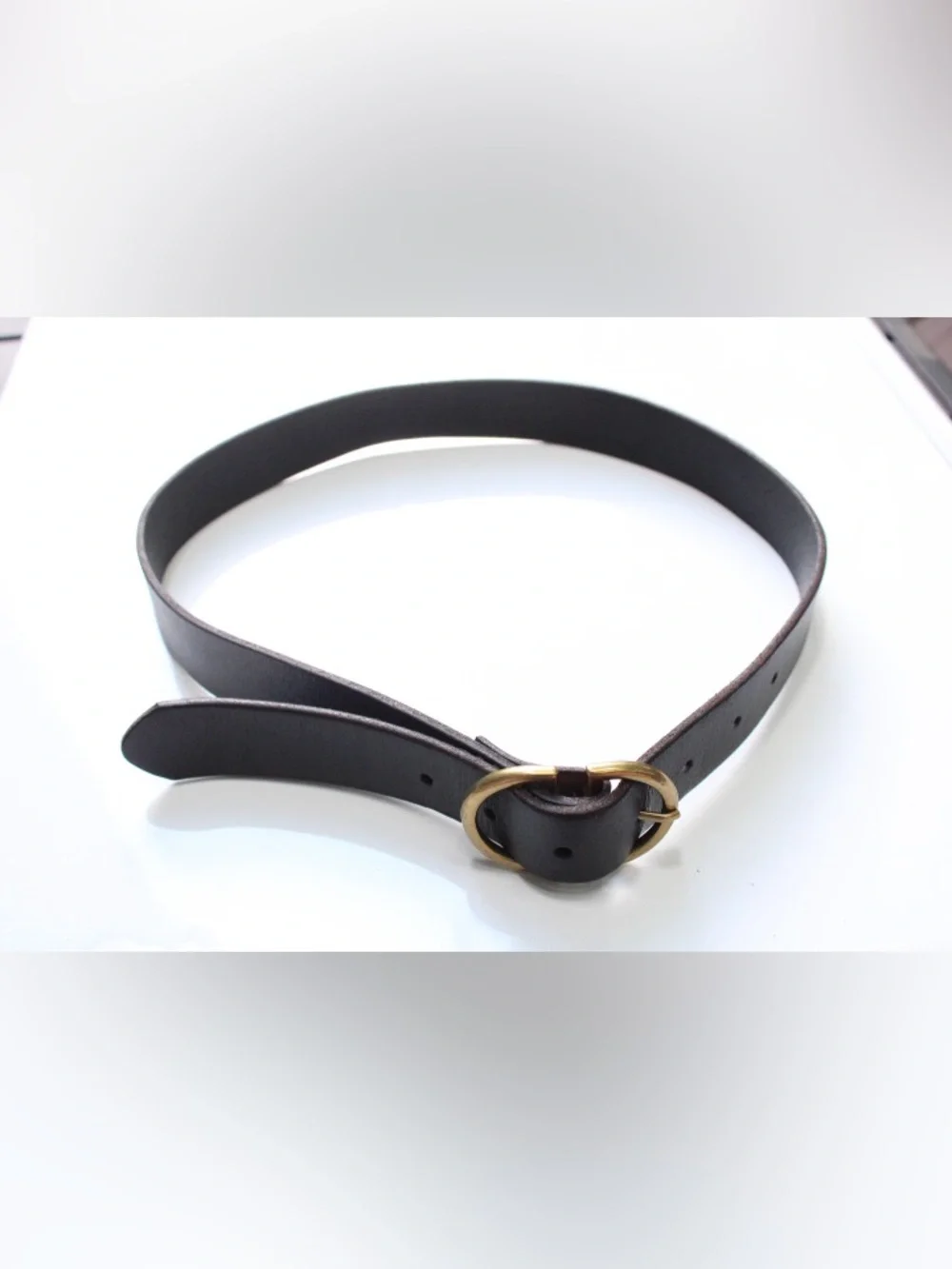 American Eagle leather belt